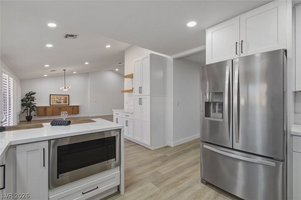 Image 20 of property listing at 8916 Mountain Gate Drive, Las Vegas, NV 89134