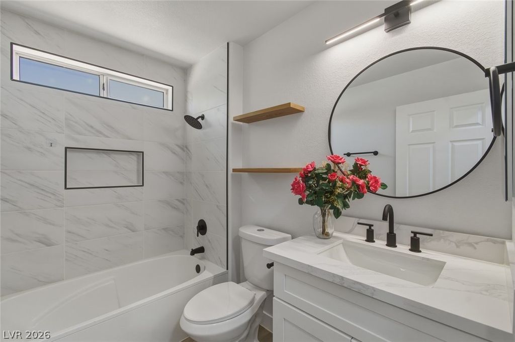 Image 27 of property listing at 8916 Mountain Gate Drive, Las Vegas, NV 89134