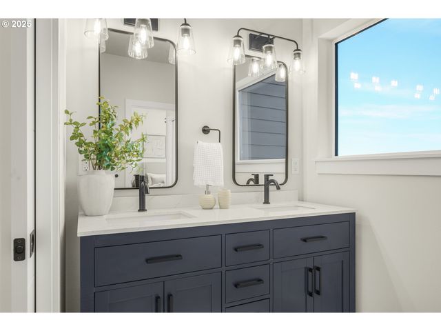 4165 Z St, Washougal, WA 98671