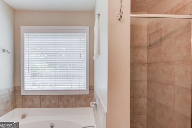 5614 Ashmoore Court, Flowery Branch, GA 30542