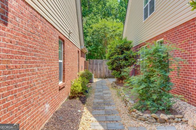 5614 Ashmoore Court, Flowery Branch, GA 30542