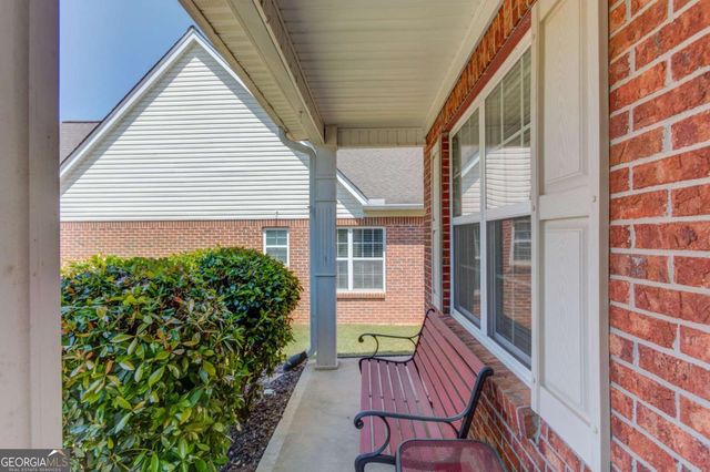 5614 Ashmoore Court, Flowery Branch, GA 30542