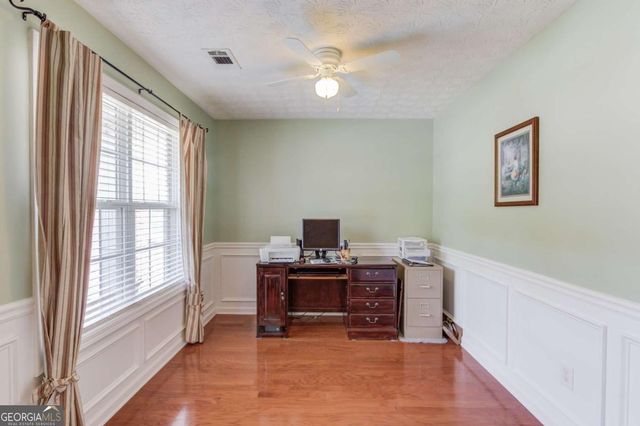 5614 Ashmoore Court, Flowery Branch, GA 30542