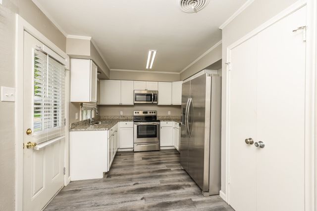 2346 Rexlawn Drive, Dallas, TX 75227