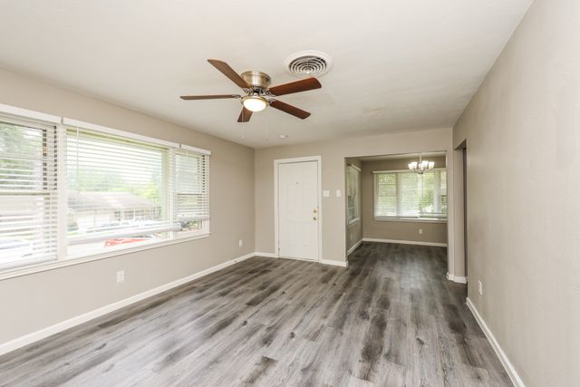 2346 Rexlawn Drive, Dallas, TX 75227