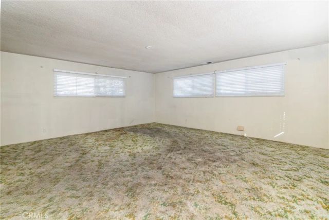 1098 Richards, Perris, CA 92571