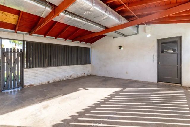 1098 Richards, Perris, CA 92571