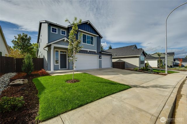 940 RW Fletcher Street, Winlock, WA 98596