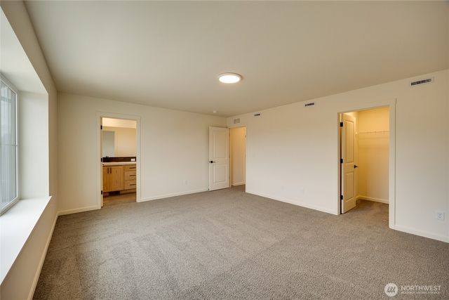 940 RW Fletcher Street, Winlock, WA 98596