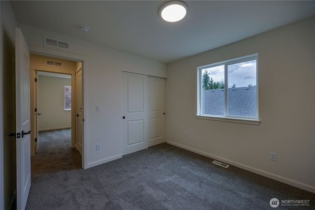 940 RW Fletcher Street, Winlock, WA 98596