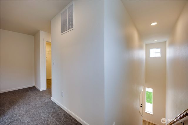 940 RW Fletcher Street, Winlock, WA 98596