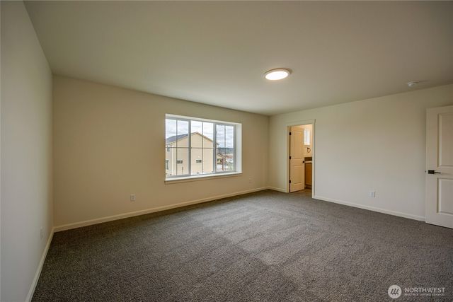 940 RW Fletcher Street, Winlock, WA 98596