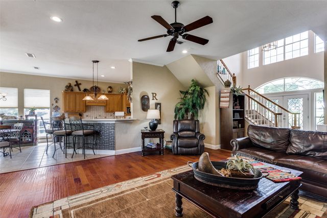 103 Acorn Lane, Aledo, TX 76008