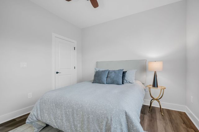 1035 Northside Drive, Dickson, TN 37055