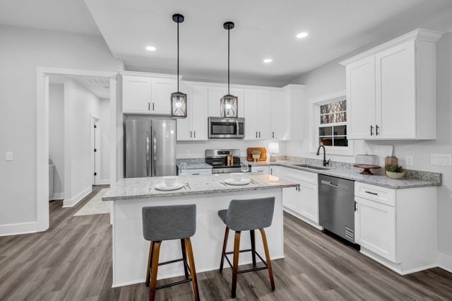 1035 Northside Drive, Dickson, TN 37055