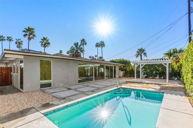 715 N Sunrise Way, Palm Springs, CA 92262