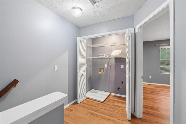 2906 Queen Anne Court, Sandy Springs, GA 30350