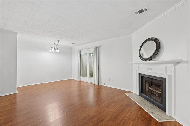 2906 Queen Anne Court, Sandy Springs, GA 30350
