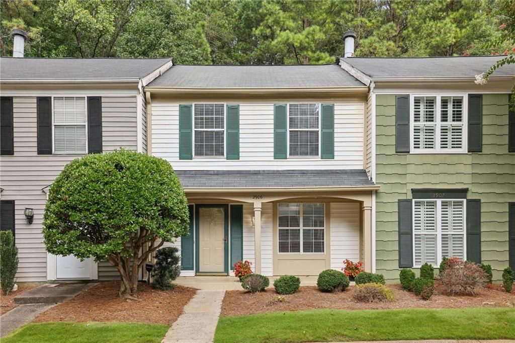 2906 Queen Anne Court, Sandy Springs, GA 30350
