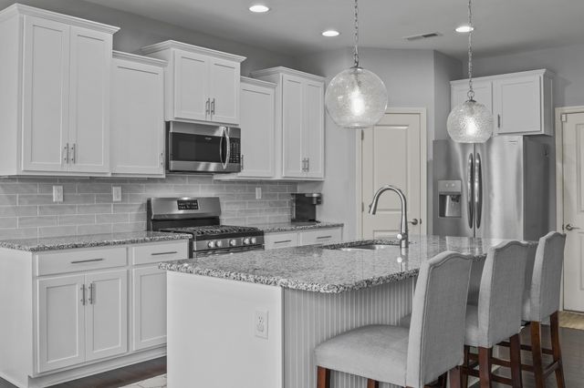 141 Shinnecock Hills Drive, Georgetown, KY 40324