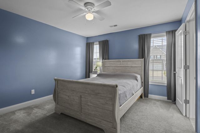 141 Shinnecock Hills Drive, Georgetown, KY 40324