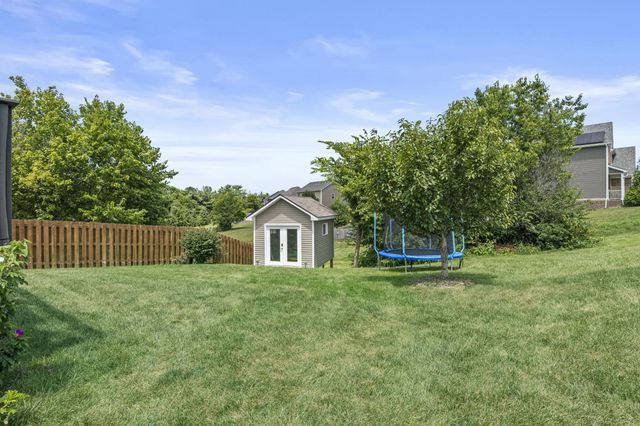 141 Shinnecock Hills Drive, Georgetown, KY 40324