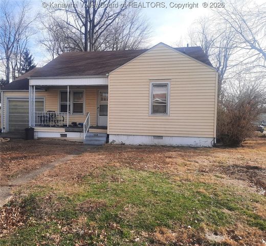698 Clark Drive, St Albans, WV 25177