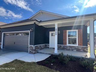 3766 Crimson Clover Lane, Knoxville, TN 37924