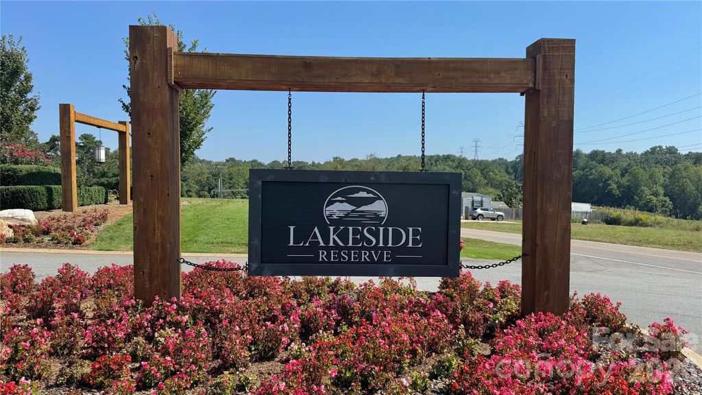 2119 Jumping Run 185, Connelly Springs, NC 28612