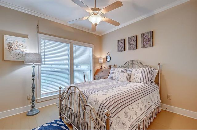 3541 Hannas Reef, Crystal Beach, TX 77650