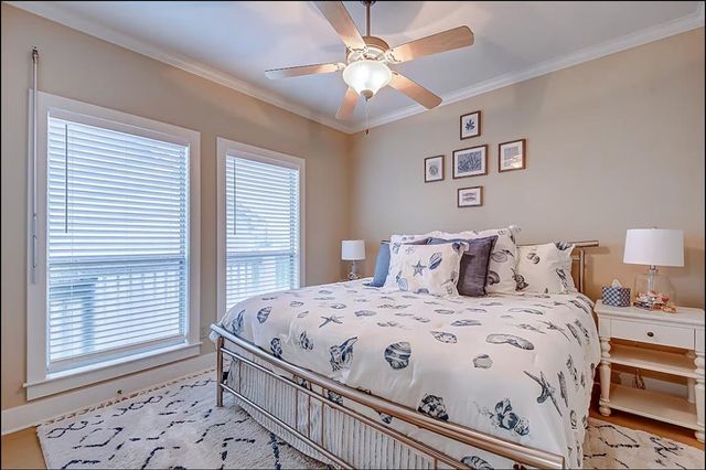3541 Hannas Reef, Crystal Beach, TX 77650