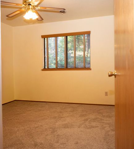 16558 Frenchtown Rd, Brownsville, CA 95919