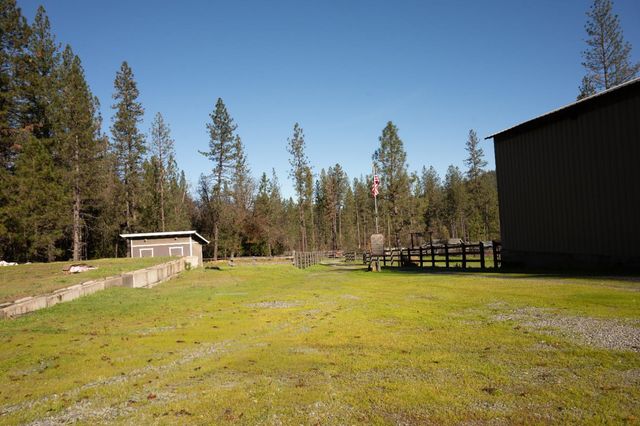 16558 Frenchtown Rd, Brownsville, CA 95919