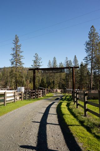 16558 Frenchtown Rd, Brownsville, CA 95919