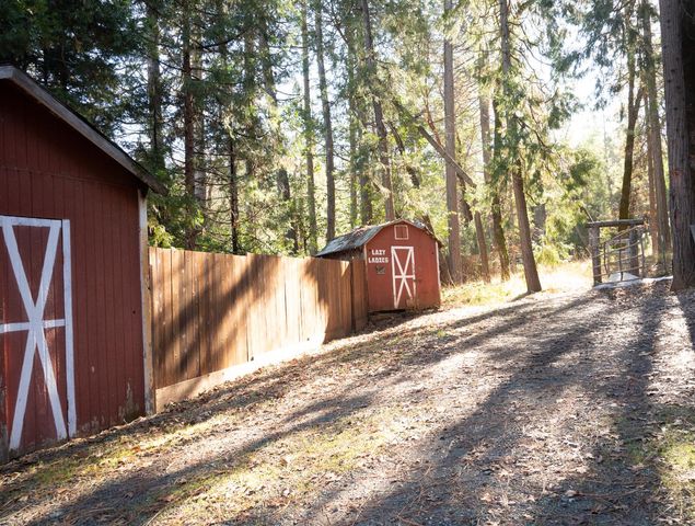 16558 Frenchtown Rd, Brownsville, CA 95919