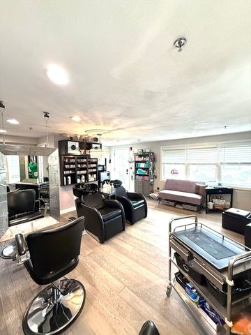 400 Main, Reading, MA 01867