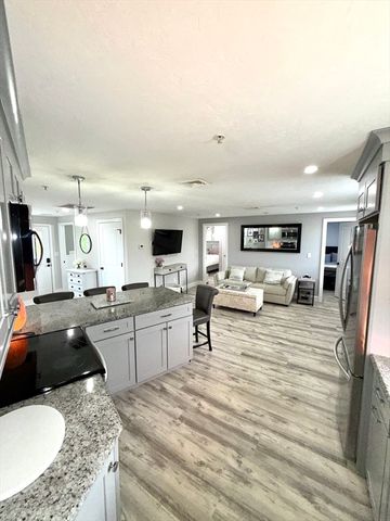 400 Main, Reading, MA 01867