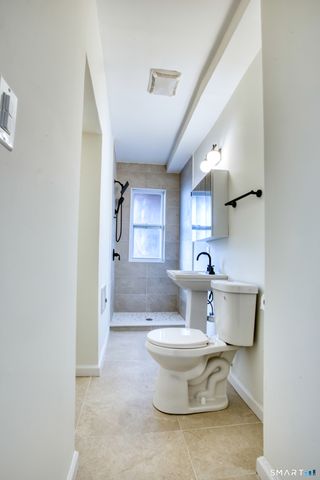 49-51 Kibbe Street 101, Hartford, CT 06106