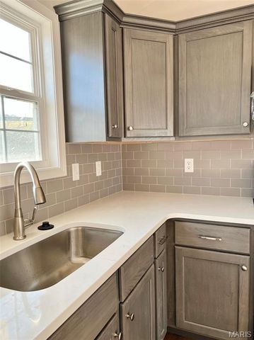 1018 Lakeway Drive, Labadie, MO 63055