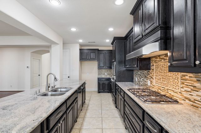 408 Vine Street, Irving, TX 75039
