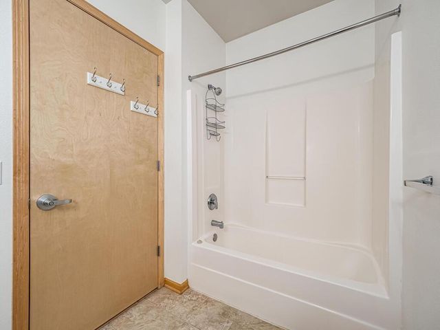 750 Mainstreet 206, Hopkins, MN 55343