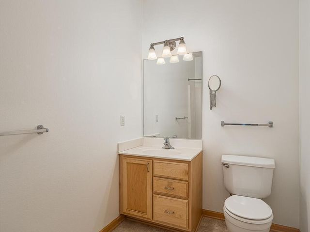 750 Mainstreet 206, Hopkins, MN 55343