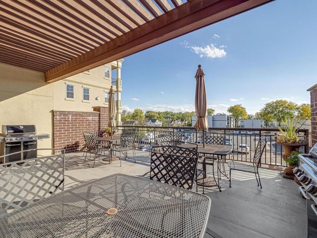 750 Mainstreet 206, Hopkins, MN 55343