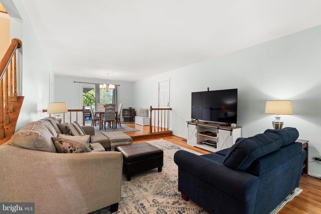 8316 FRONTWELL CIR, Gaithersburg, MD 20886