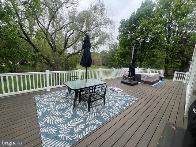 8316 FRONTWELL CIR, Gaithersburg, MD 20886
