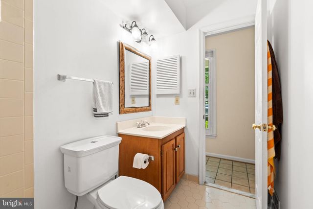 8316 FRONTWELL CIR, Gaithersburg, MD 20886
