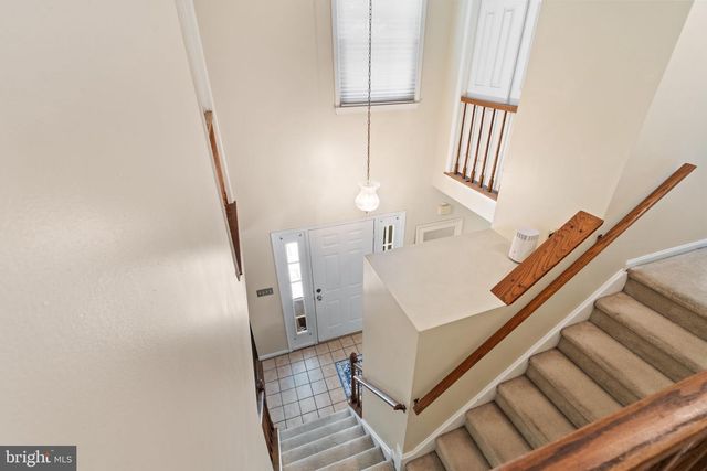 8316 FRONTWELL CIR, Gaithersburg, MD 20886