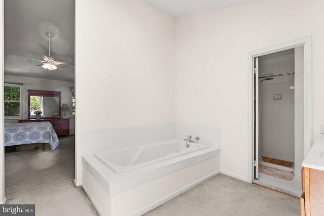8316 FRONTWELL CIR, Gaithersburg, MD 20886