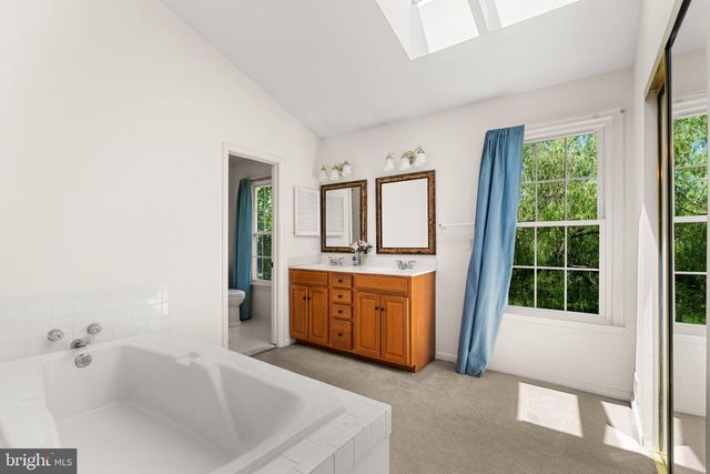 8316 FRONTWELL CIR, Gaithersburg, MD 20886