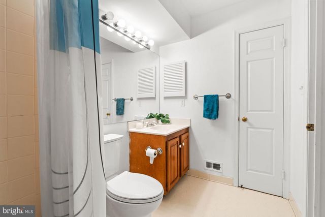 8316 FRONTWELL CIR, Gaithersburg, MD 20886